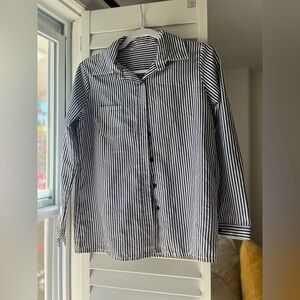 Striped long sleeved dress shirt